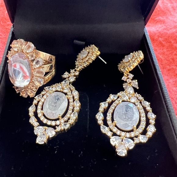 NEW CUSTOM JEWELRY SET - Picture 2 of 4